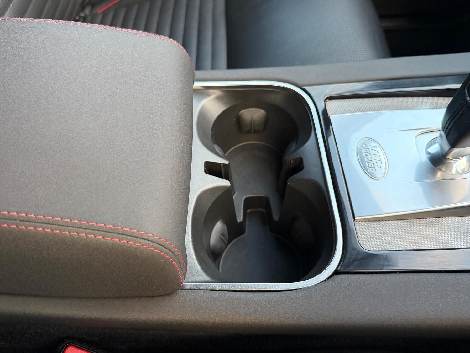 Used Land Rover Discovery Sport 2019 for sale - 76360277: Photo 43