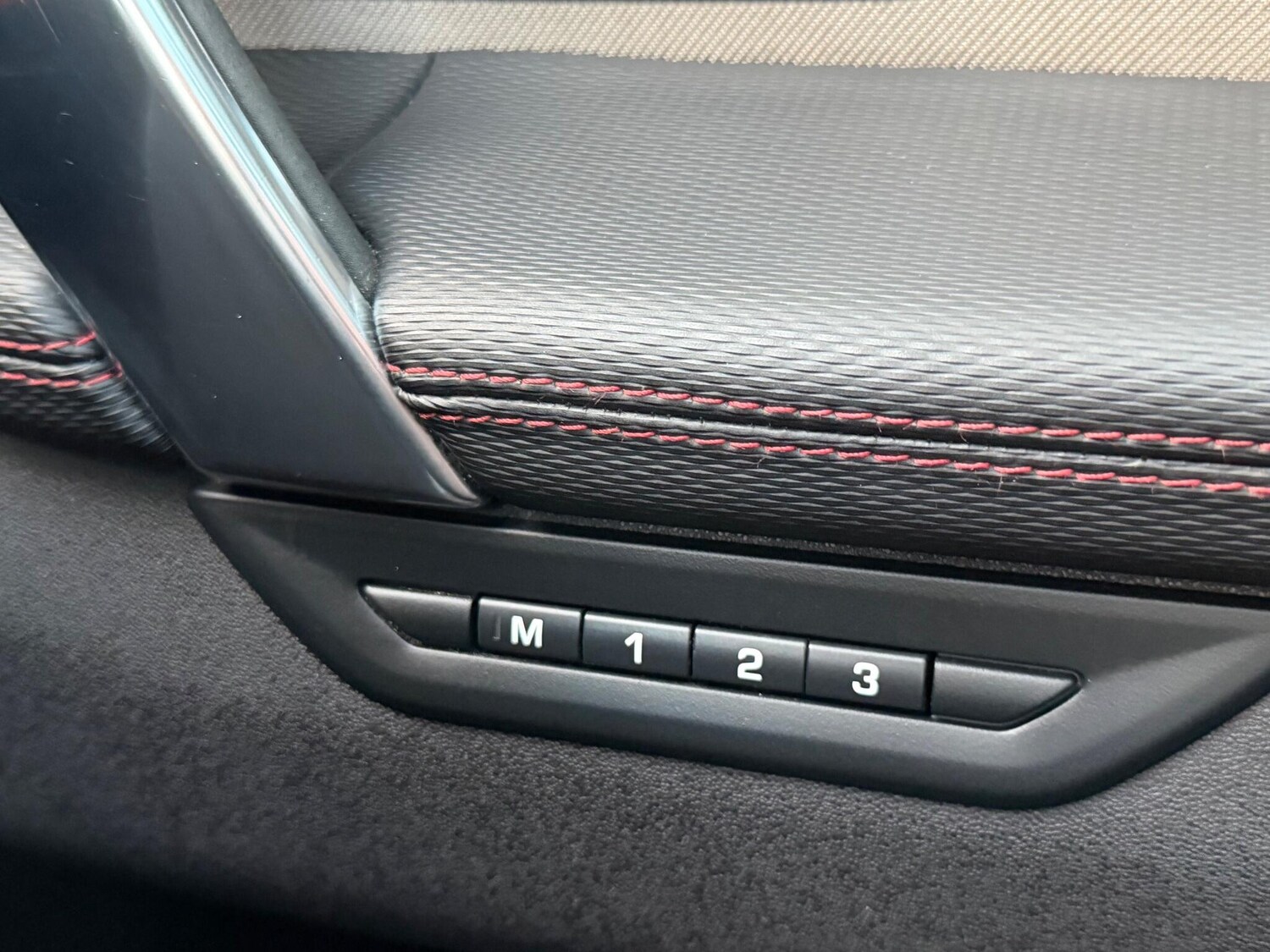 Used Land Rover Discovery Sport 2019 for sale - 76360277: Photo 47