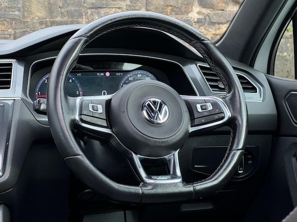 Used Volkswagen Tiguan 2016 for sale - 76161125: Photo 29
