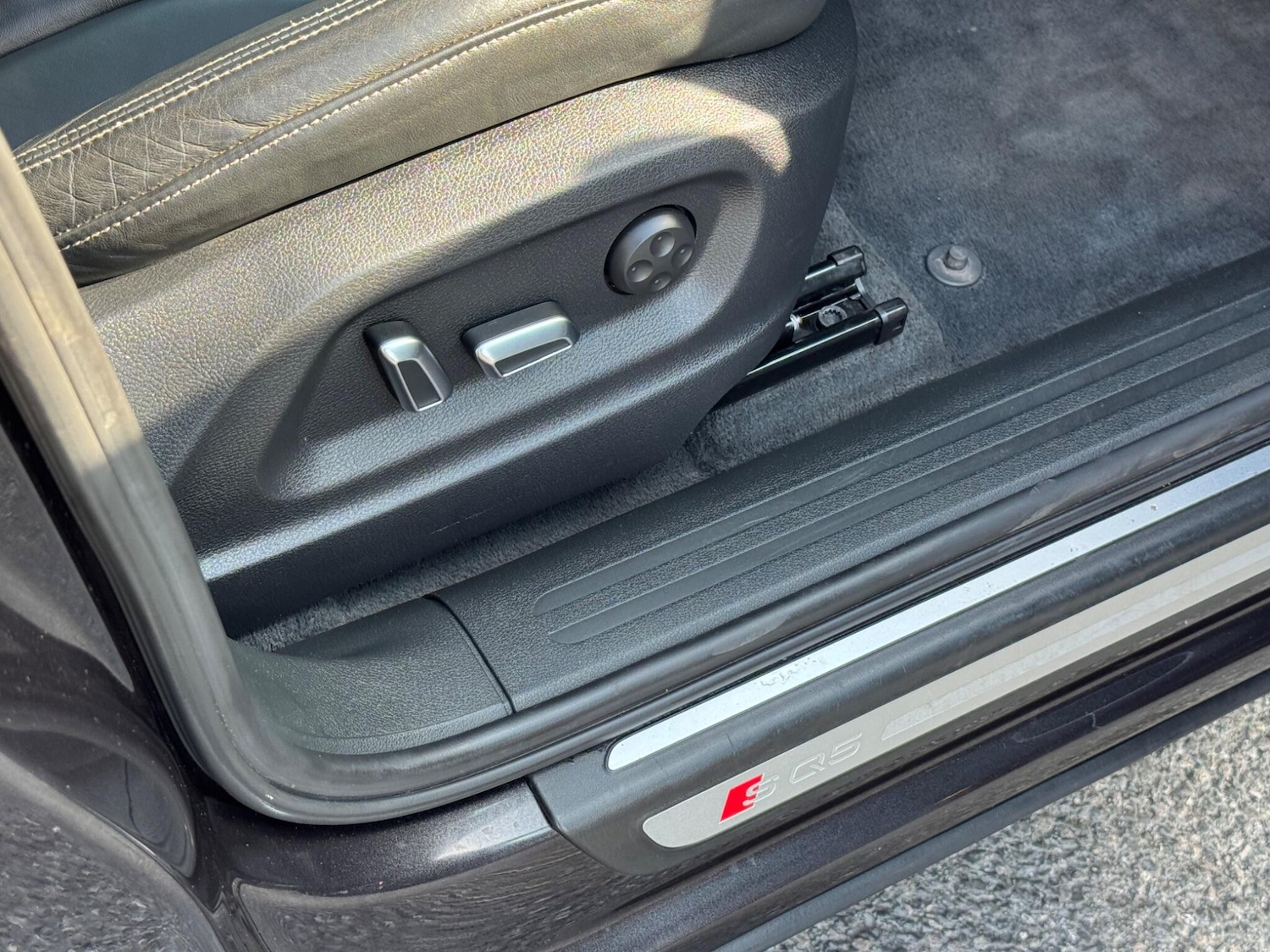 Used Audi SQ5 2013 for sale - 76161139: Photo 45