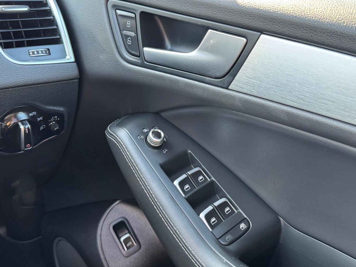 Used Audi SQ5 2013 for sale - 76161139: Photo 46