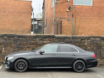Used Mercedes-Benz E Class 2019 for sale - 77646200: Photo