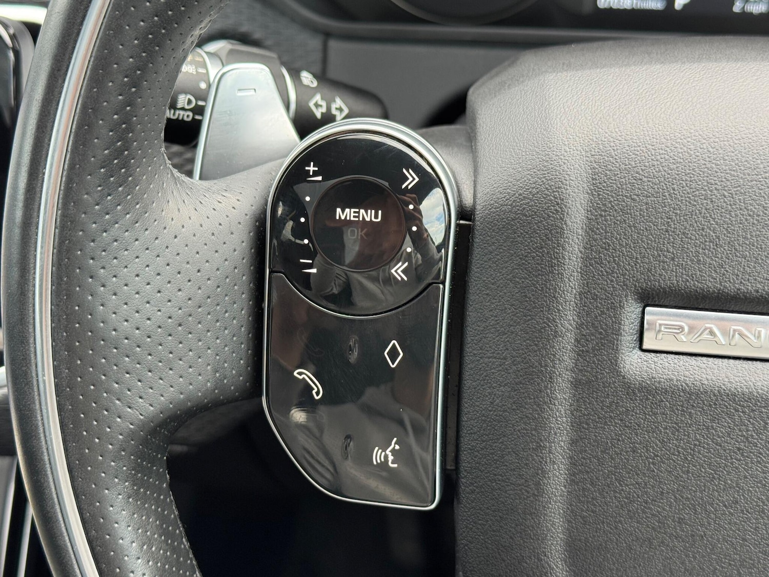 Used Land Rover Range Rover Velar 2020 for sale - 76989028: Photo 29