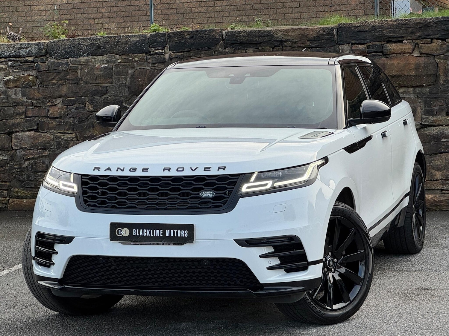 Used Land Rover Range Rover Velar 2020 for sale - 76989028: Photo 3