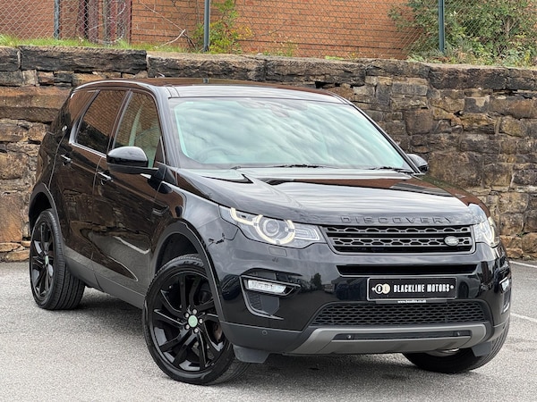 Used Land Rover Discovery Sport 2017 for sale - 76161061: Photo 1