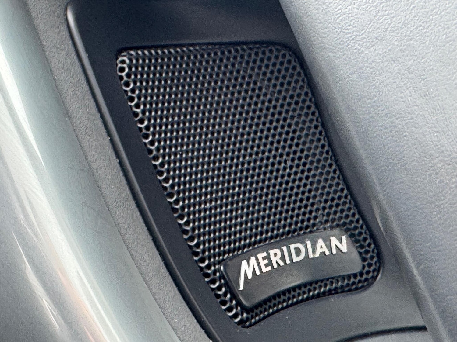 Used Land Rover Discovery Sport 2017 for sale - 76161061: Photo 43