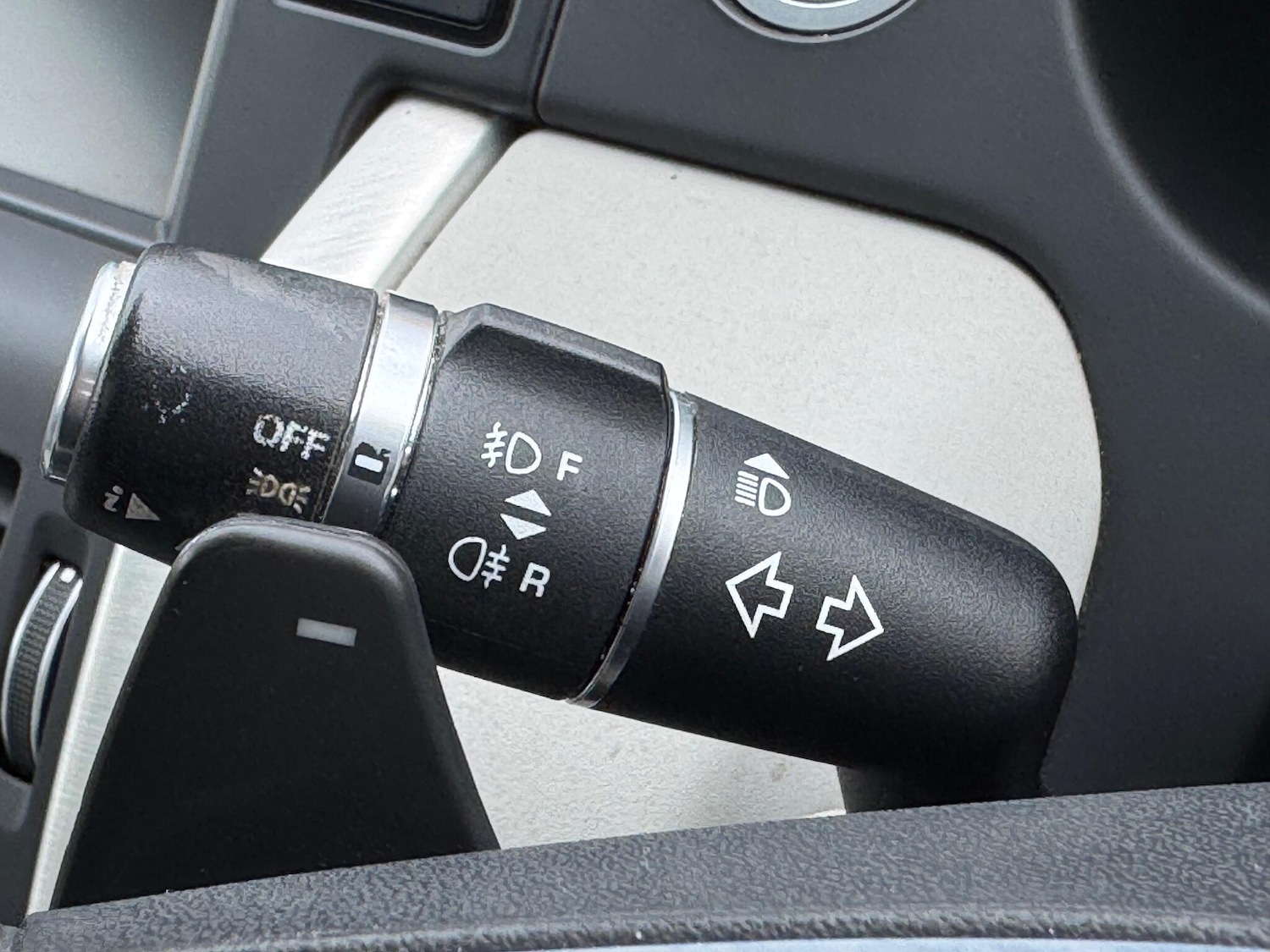 Used Land Rover Discovery Sport 2017 for sale - 76161061: Photo 51