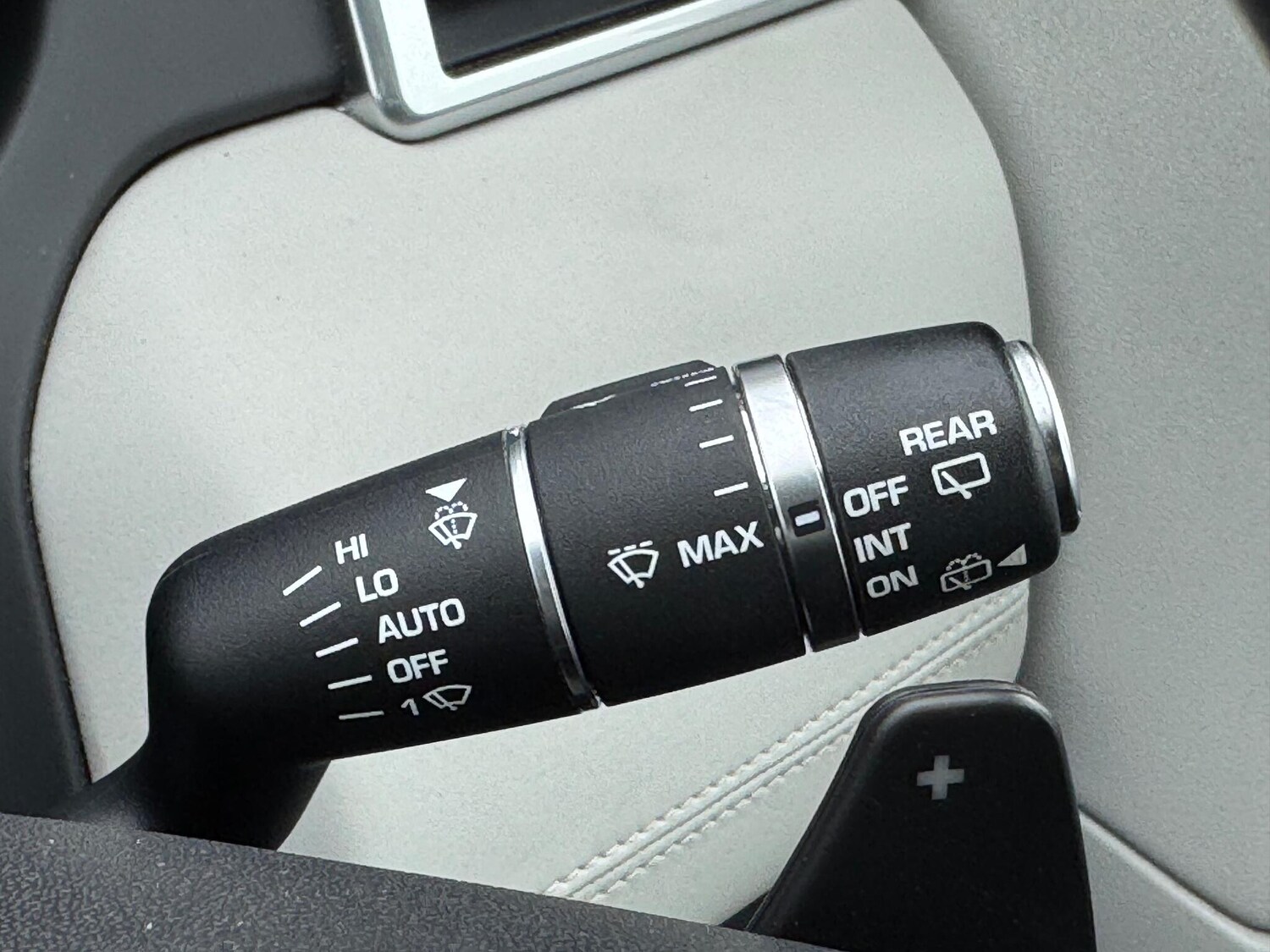 Used Land Rover Discovery Sport 2017 for sale - 76161061: Photo 52