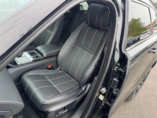 Used Land Rover Range Rover Velar 2019 for sale - 76161131: Photo 17