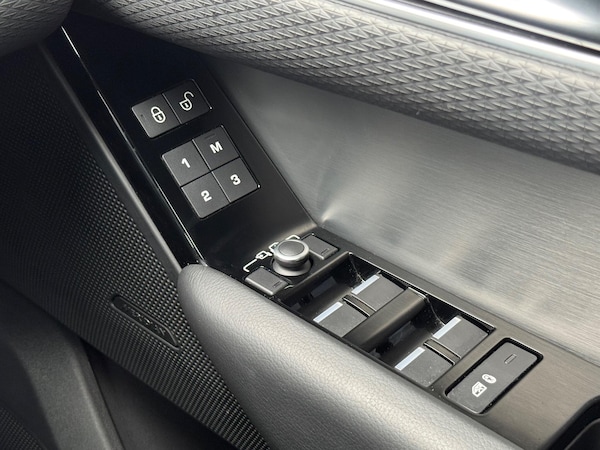 Used Land Rover Range Rover Velar 2019 for sale - 76161131: Photo 46