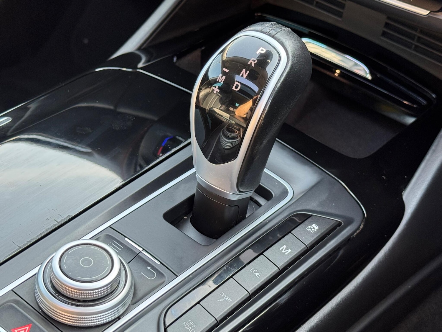 Used Maserati Levante 2016 for sale - 76161123: Photo 41