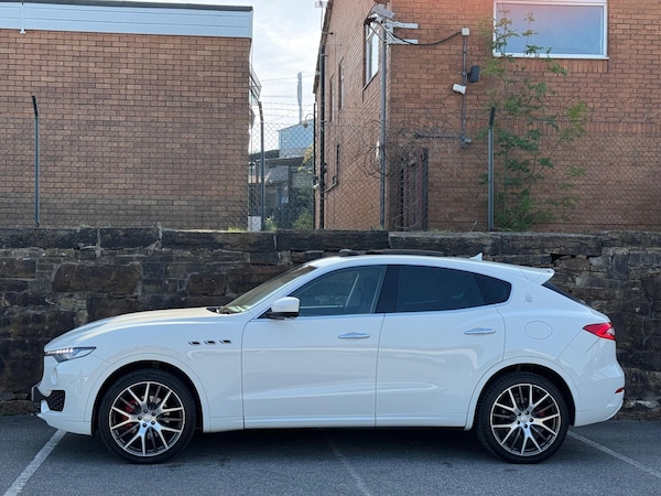 Used Maserati Levante 2016 for sale - 76161123: Photo 4