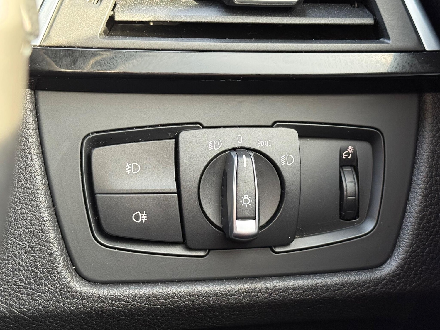 Used BMW 3 Series for sale - 76995156: Photo 48