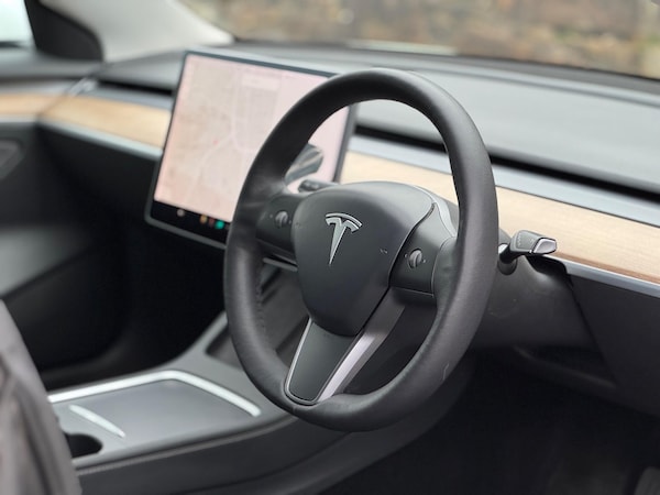 Used Tesla Model 3 2021 for sale - 76161140: Photo 14