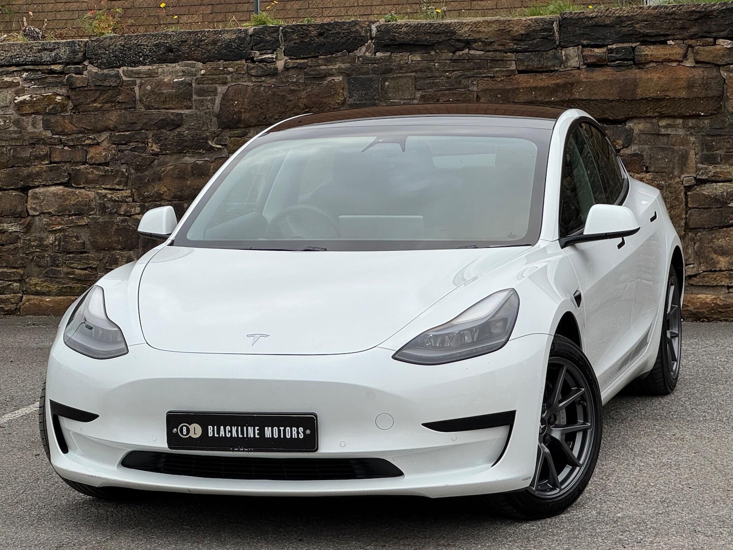 Used Tesla Model 3 2021 for sale - 76161140: Photo 3