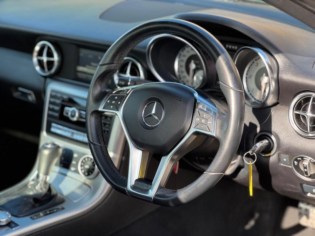 Used Mercedes-Benz SLK 2014 for sale - 76161141: Photo 19