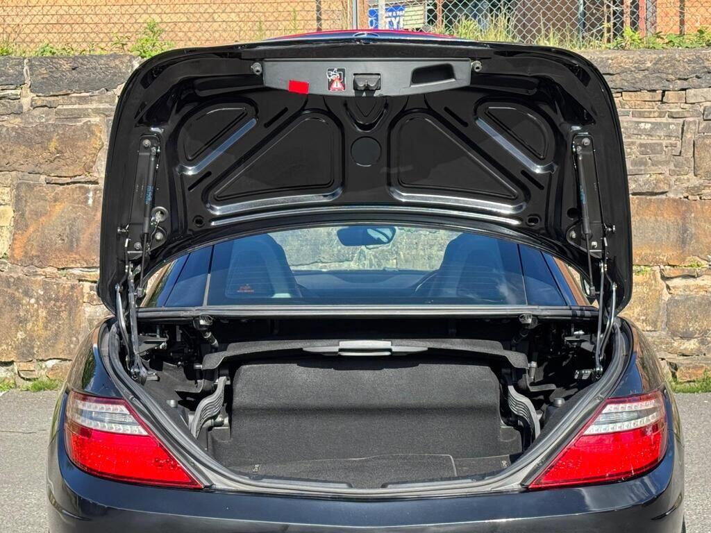 Used Mercedes-Benz SLK 2014 for sale - 76161141: Photo 26