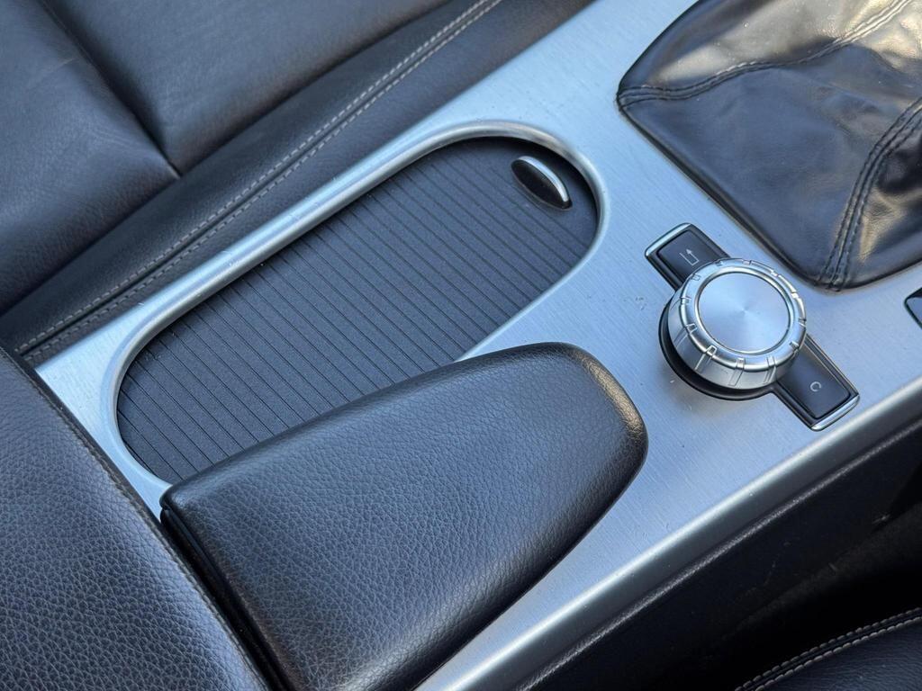 Used Mercedes-Benz SLK 2014 for sale - 76161141: Photo 38