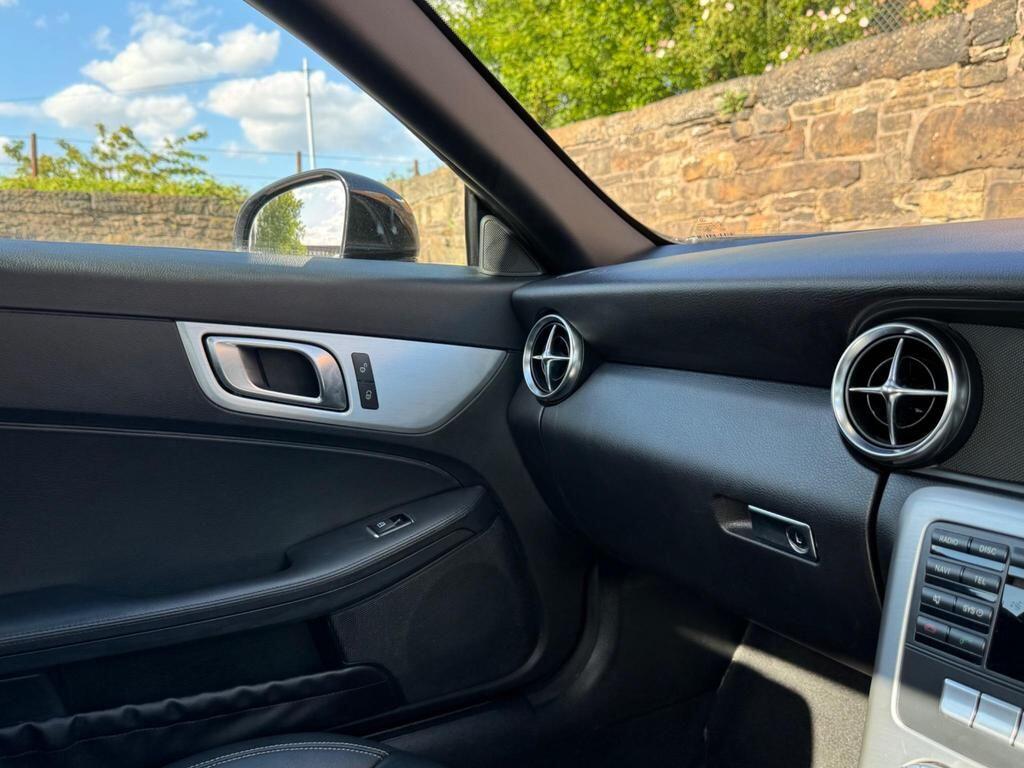 Used Mercedes-Benz SLK 2014 for sale - 76161141: Photo 43