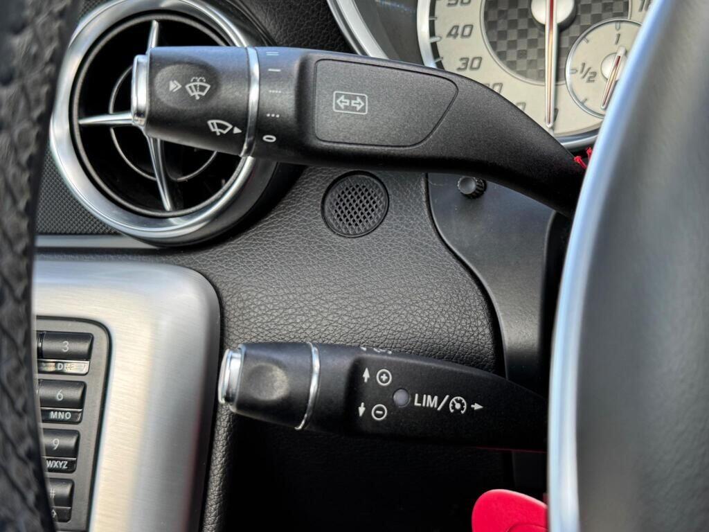 Used Mercedes-Benz SLK 2014 for sale - 76161141: Photo 44