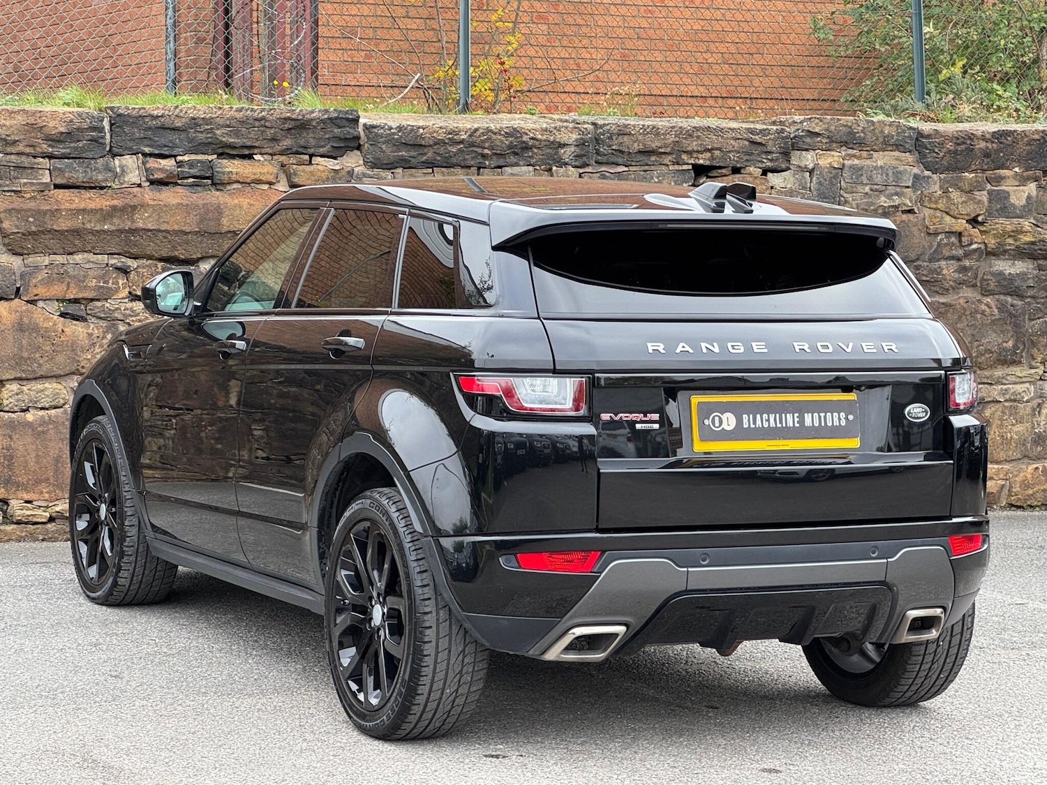 Used Land Rover Range Rover Evoque 2018 for sale - 76214263: Photo 5