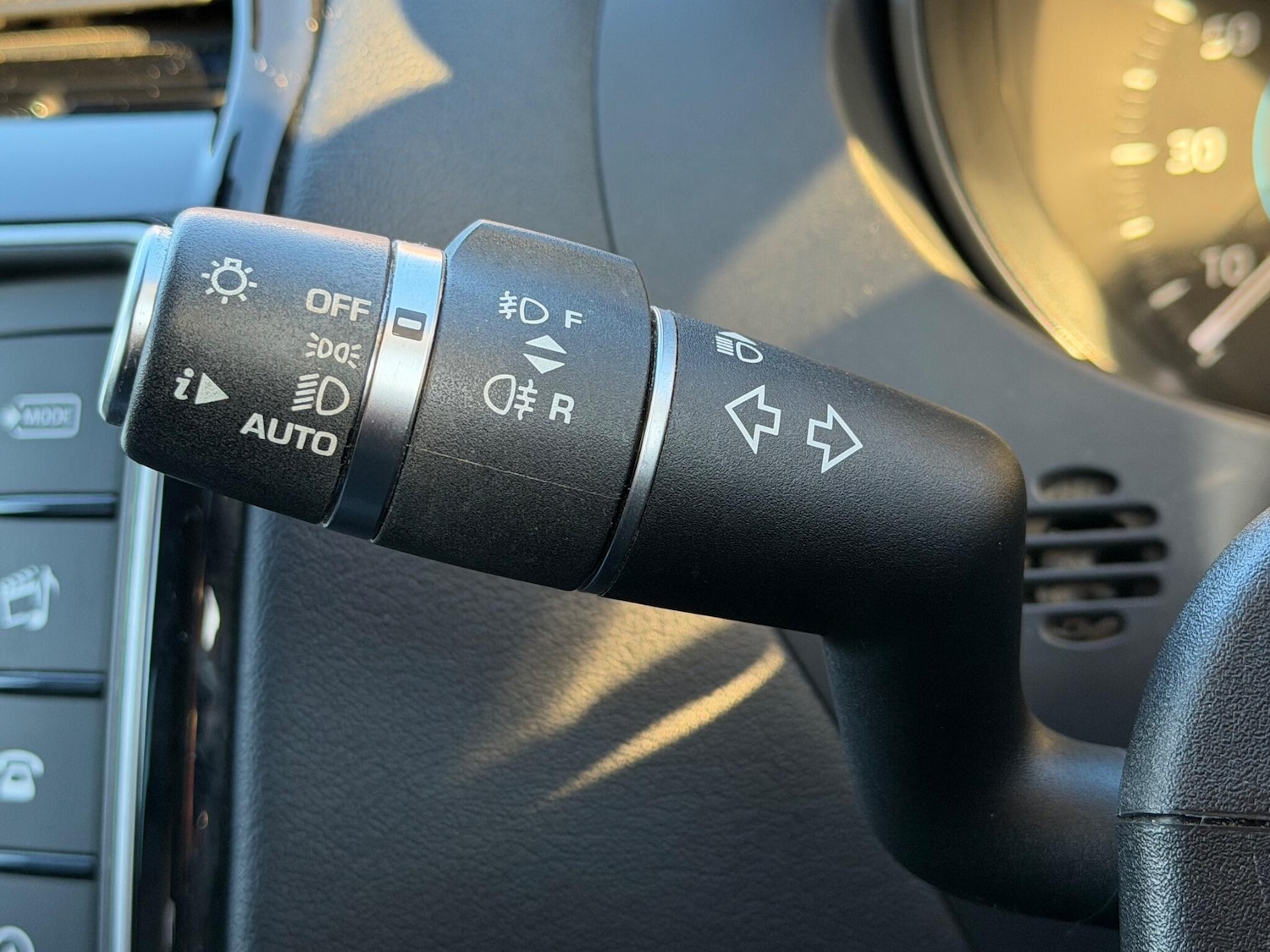 Used Jaguar F-Pace 2017 for sale - 76620483: Photo 47