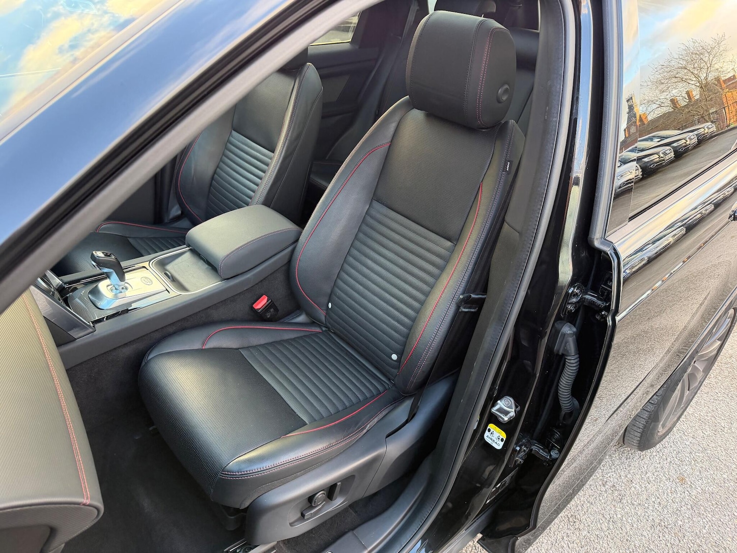 Used Land Rover Discovery Sport 2020 for sale - 76936461: Photo 17