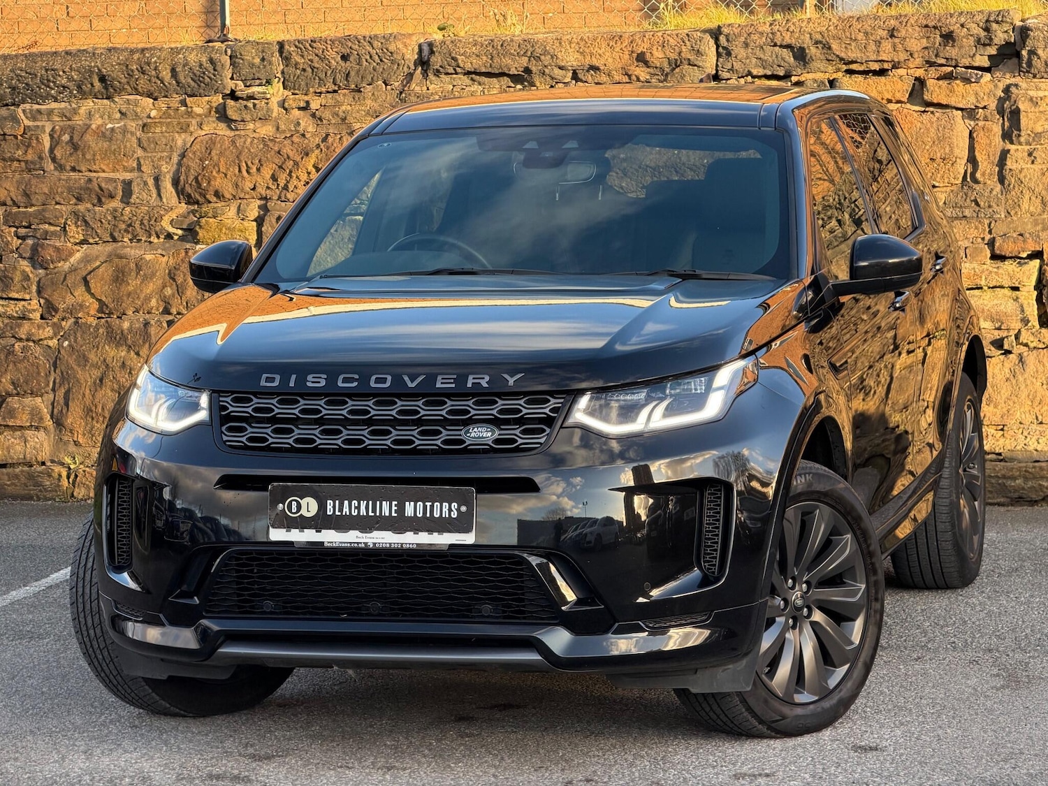 Used Land Rover Discovery Sport 2020 for sale - 76936461: Photo 3
