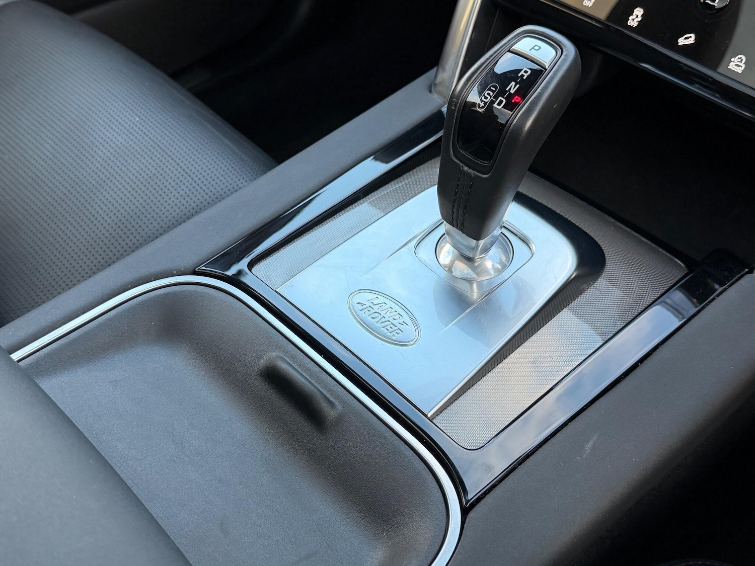 Used Land Rover Discovery Sport 2020 for sale - 76936461: Photo 39