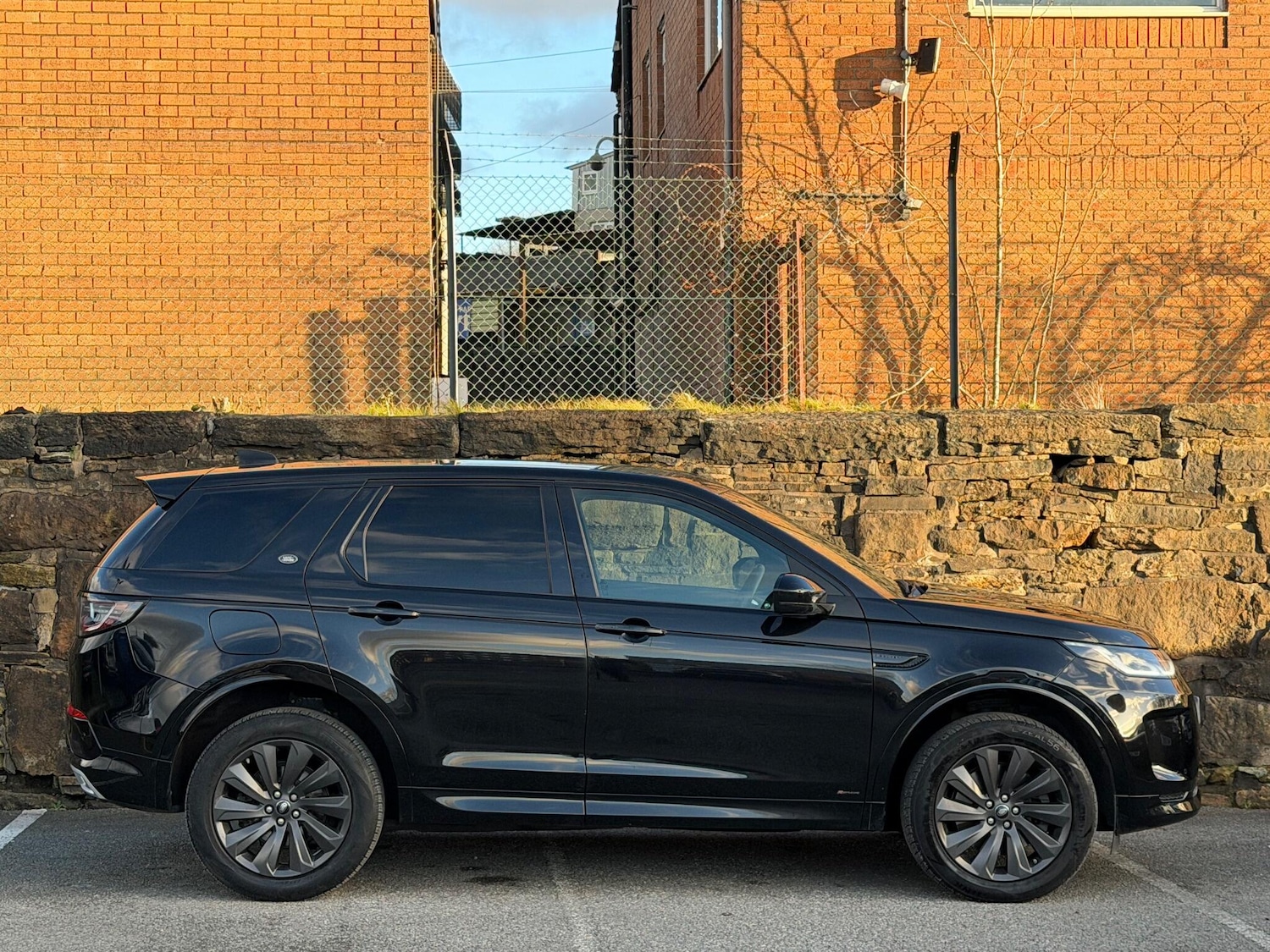 Used Land Rover Discovery Sport 2020 for sale - 76936461: Photo 8