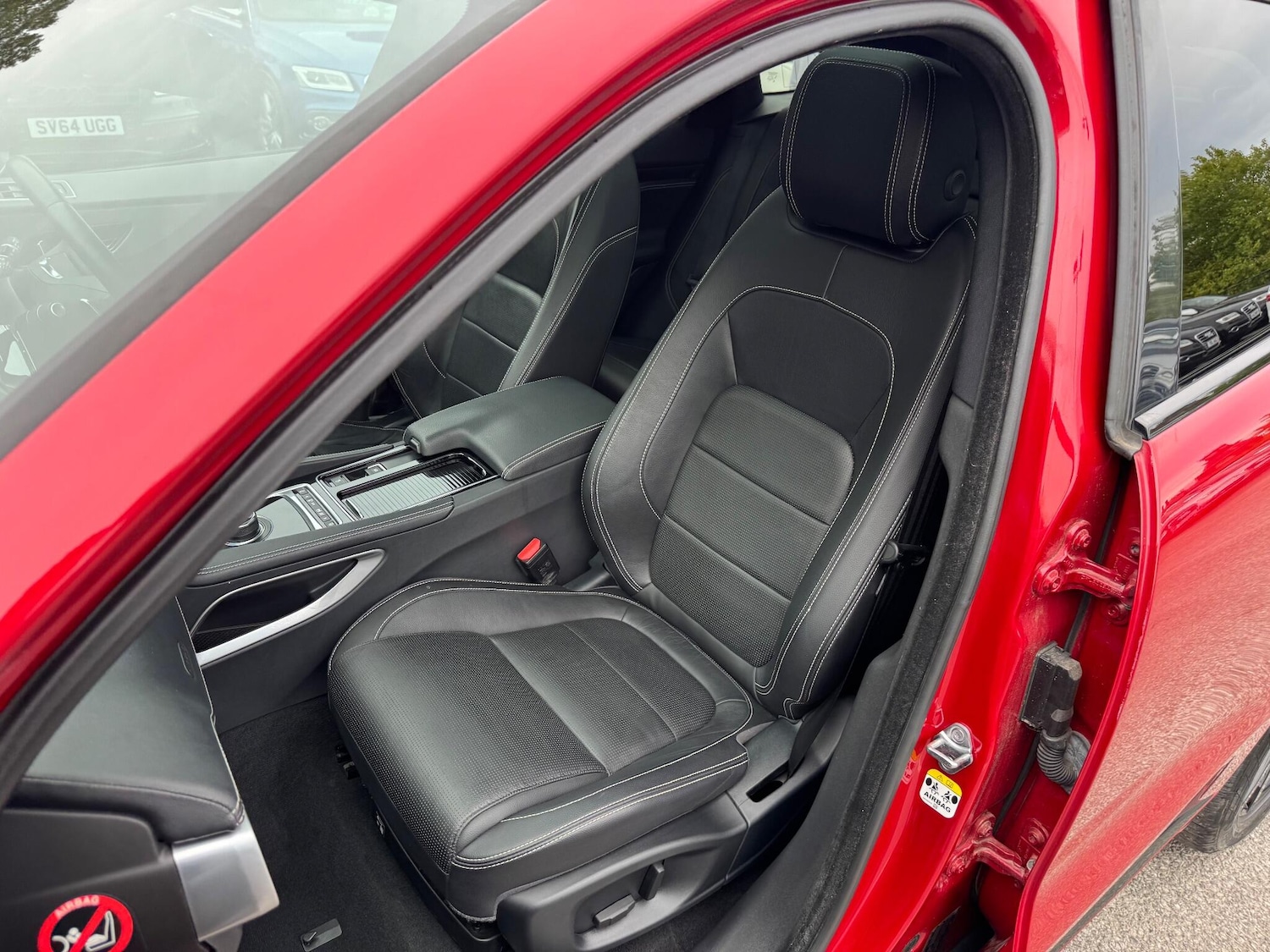 Used Jaguar F-Pace for sale - 76995875: Photo 17