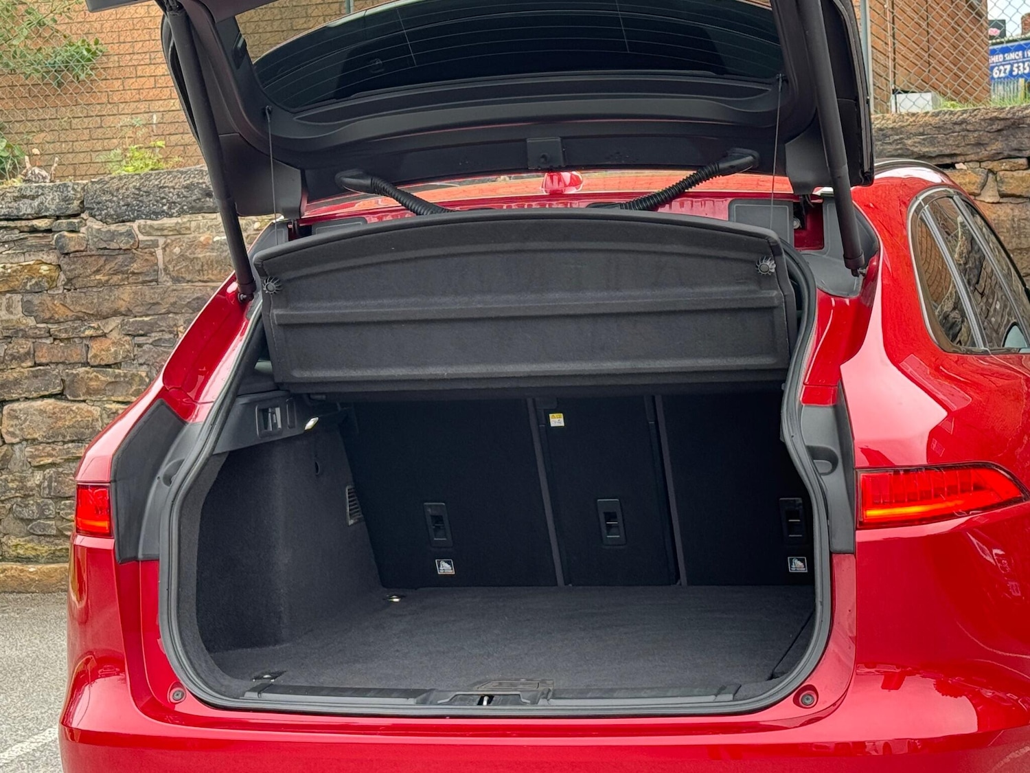 Used Jaguar F-Pace for sale - 76995875: Photo 20