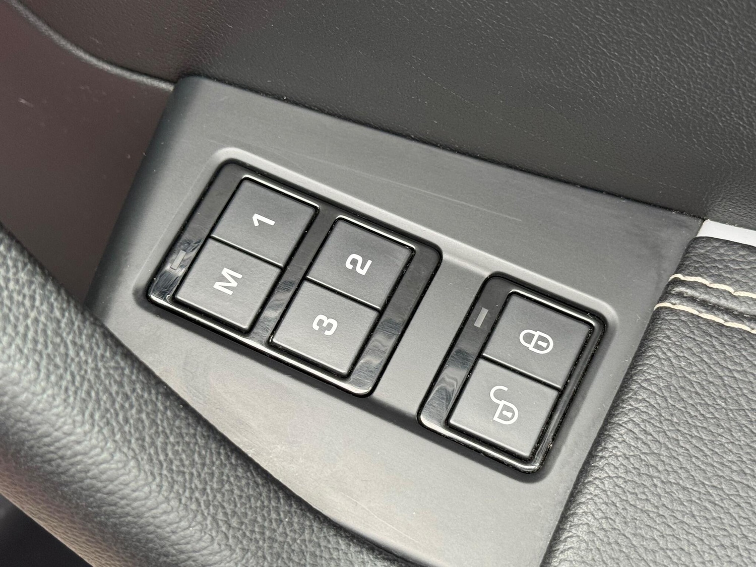 Used Jaguar F-Pace for sale - 76995875: Photo 46