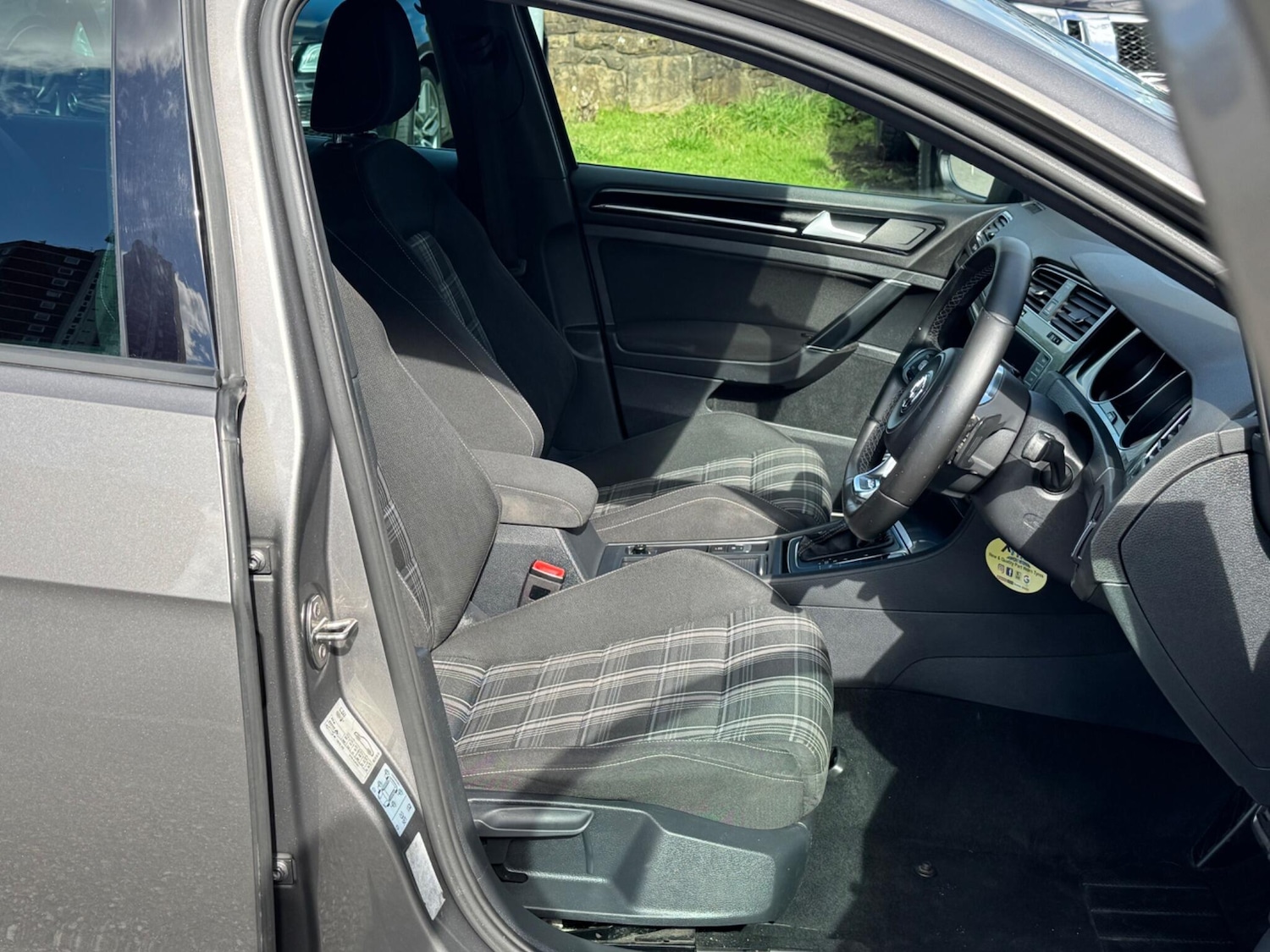 Used Volkswagen Golf 2015 for sale - 76161092: Photo 14