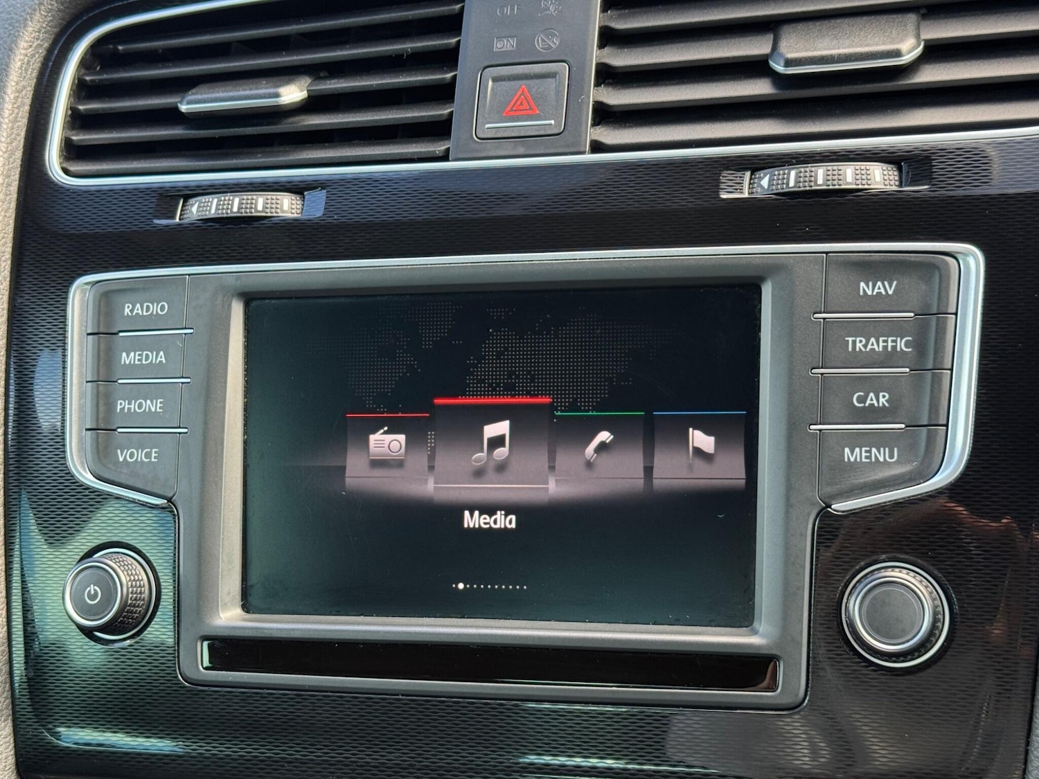 Used Volkswagen Golf 2015 for sale - 76161092: Photo 29