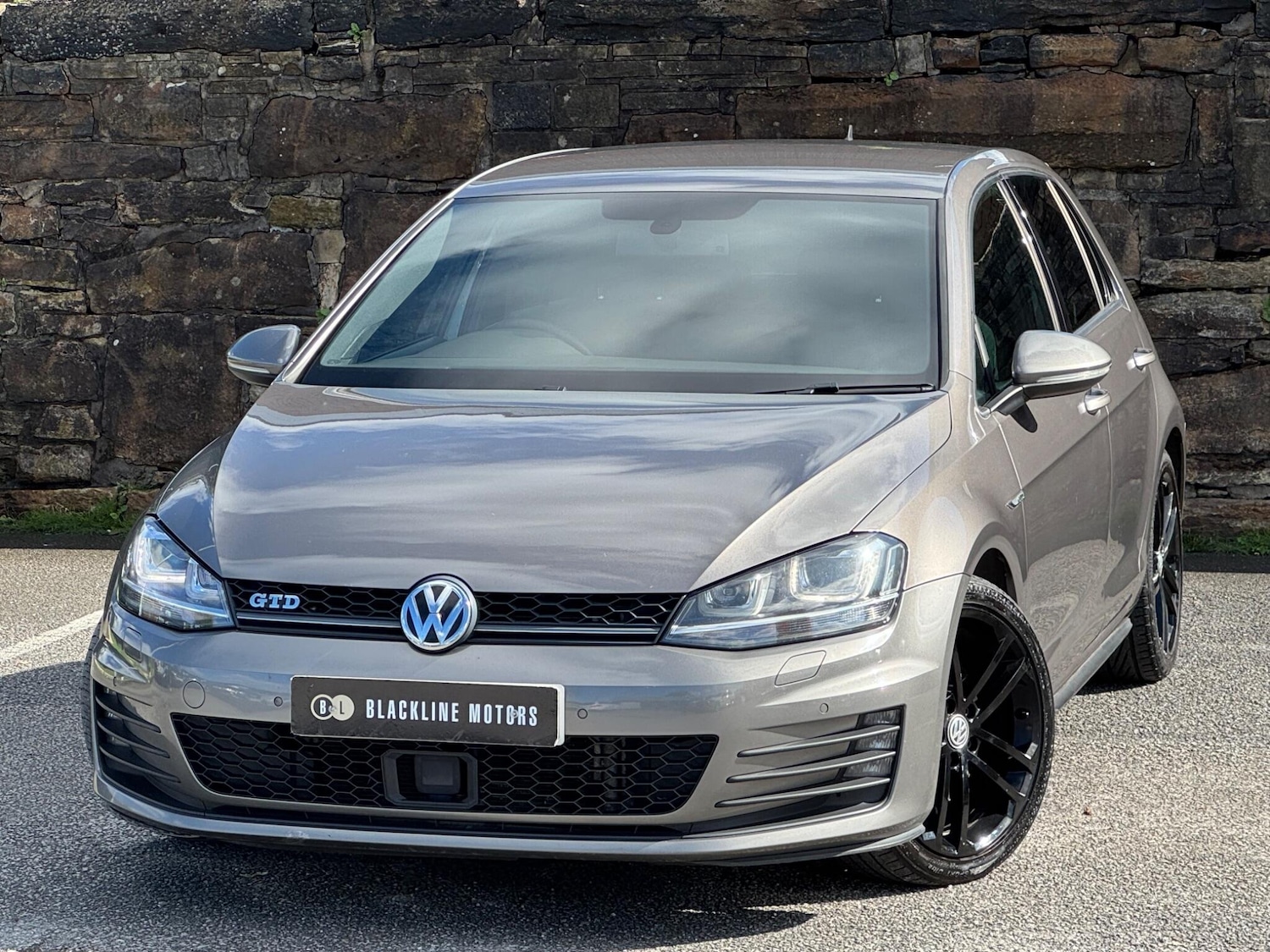 Used Volkswagen Golf 2015 for sale - 76161092: Photo 3