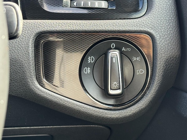 Used Volkswagen Golf 2015 for sale - 76161092: Photo 47