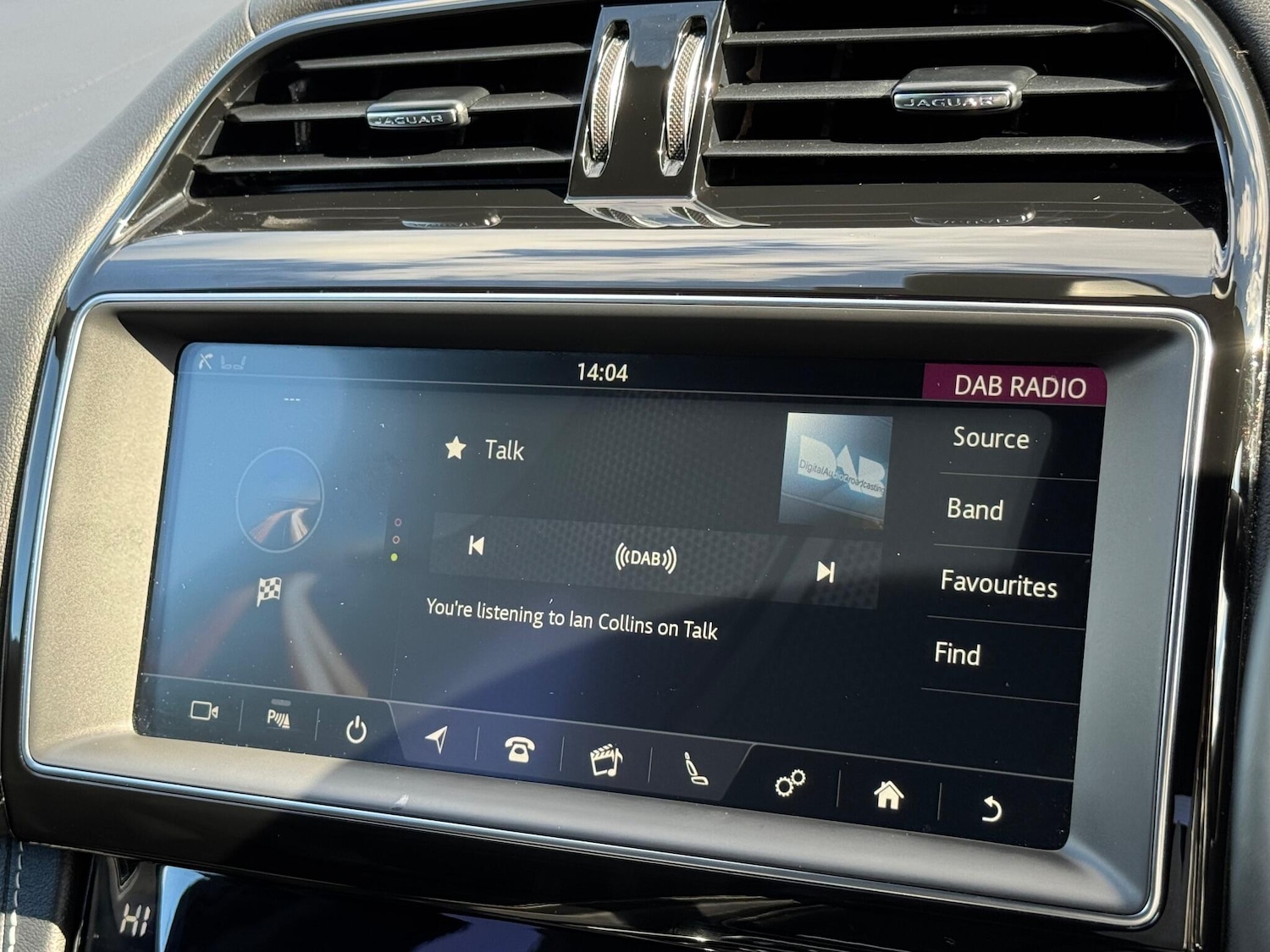 Used Jaguar F-Pace 2019 for sale - 76161091: Photo 32