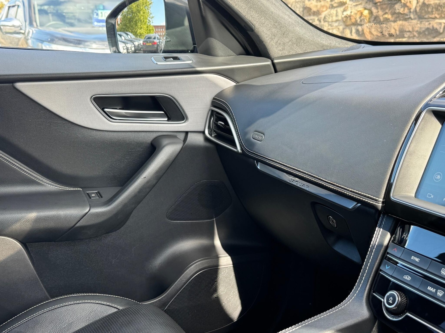 Used Jaguar F-Pace 2019 for sale - 76161091: Photo 46