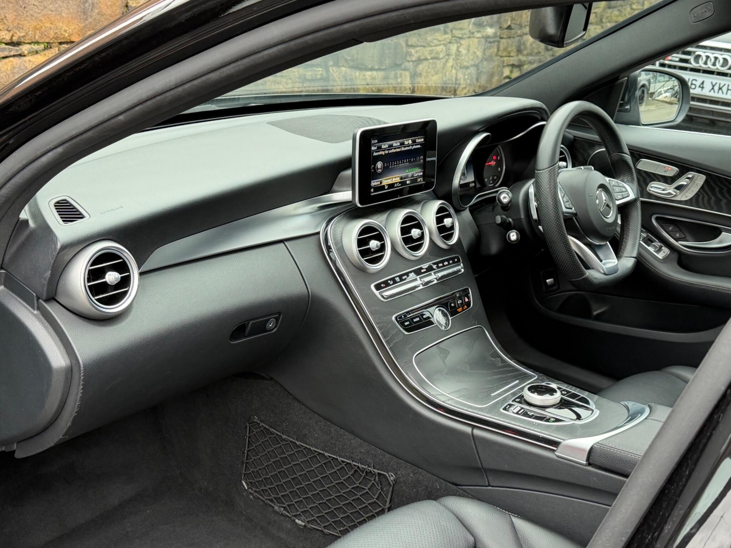 Used Mercedes-Benz C Class 2018 for sale - 77166500: Photo 15