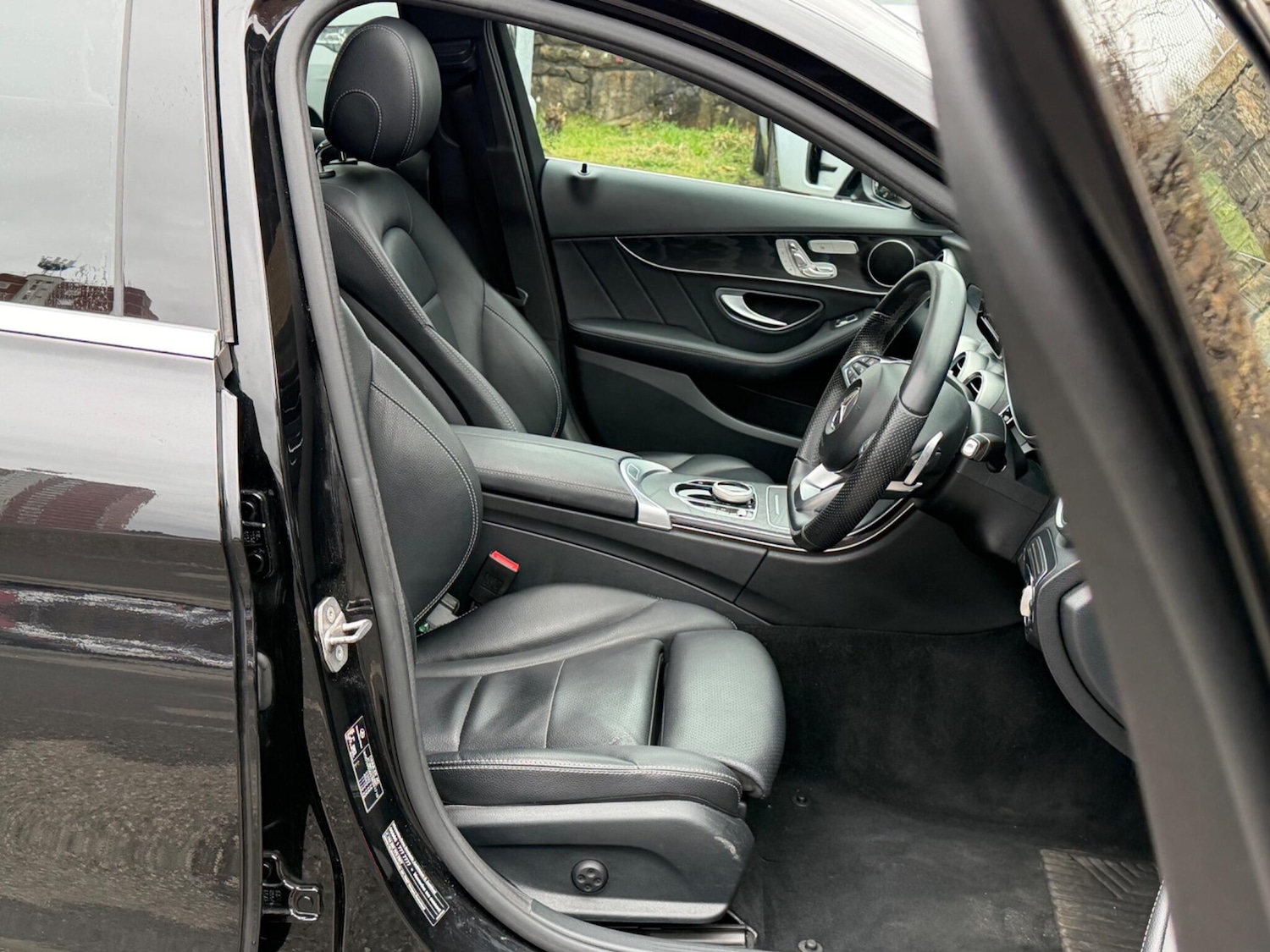 Used Mercedes-Benz C Class 2018 for sale - 77166500: Photo 16