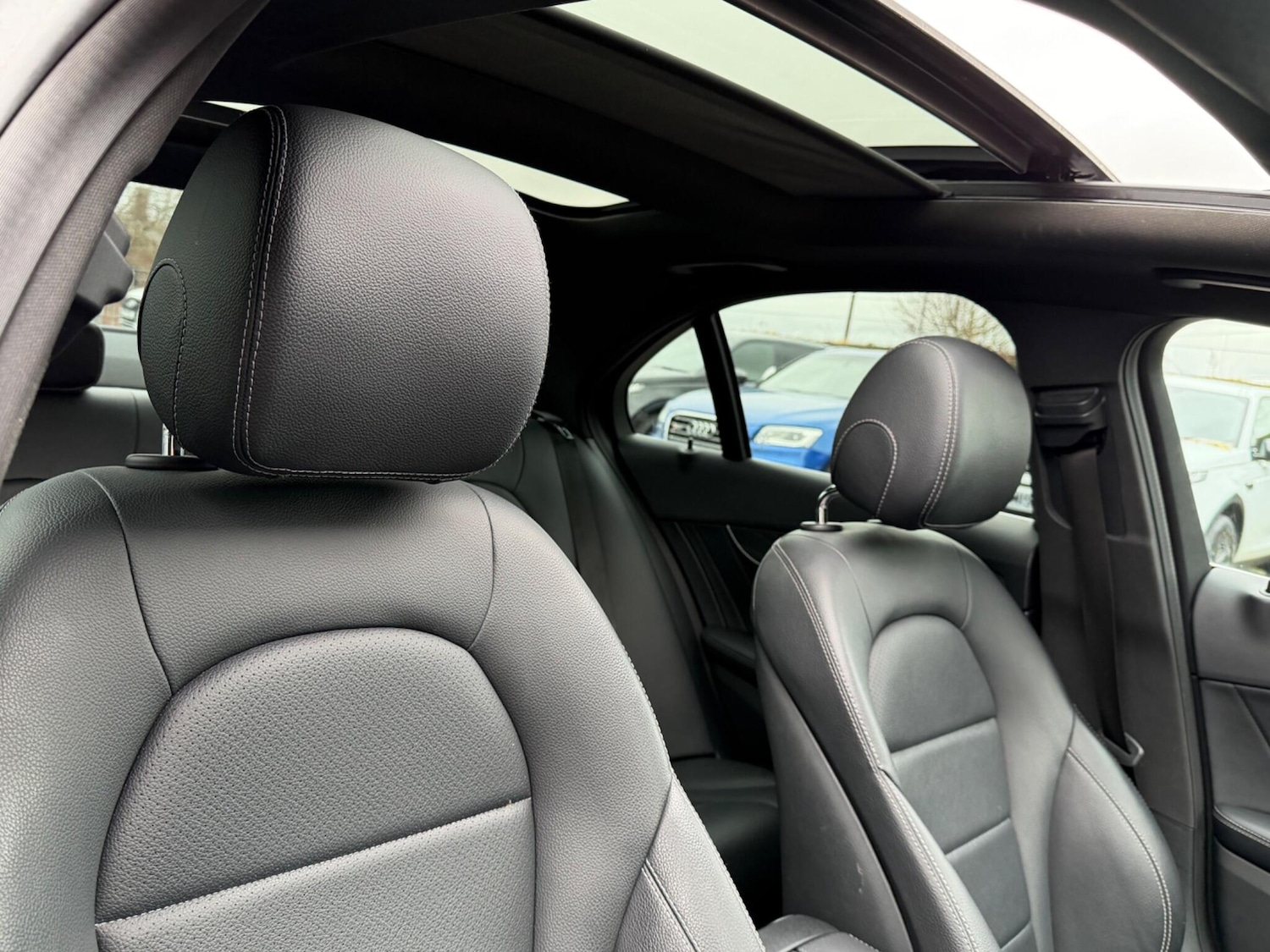 Used Mercedes-Benz C Class 2018 for sale - 77166500: Photo 20