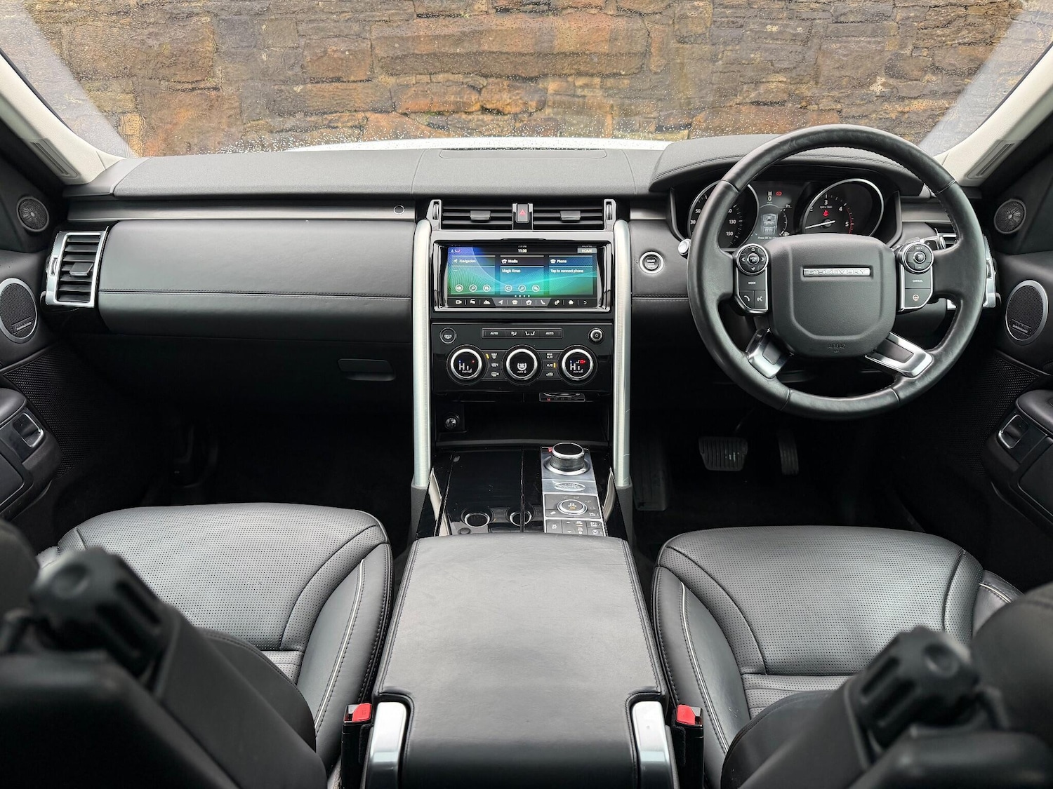 Used Land Rover Discovery 2017 for sale - 76850409: Photo 12