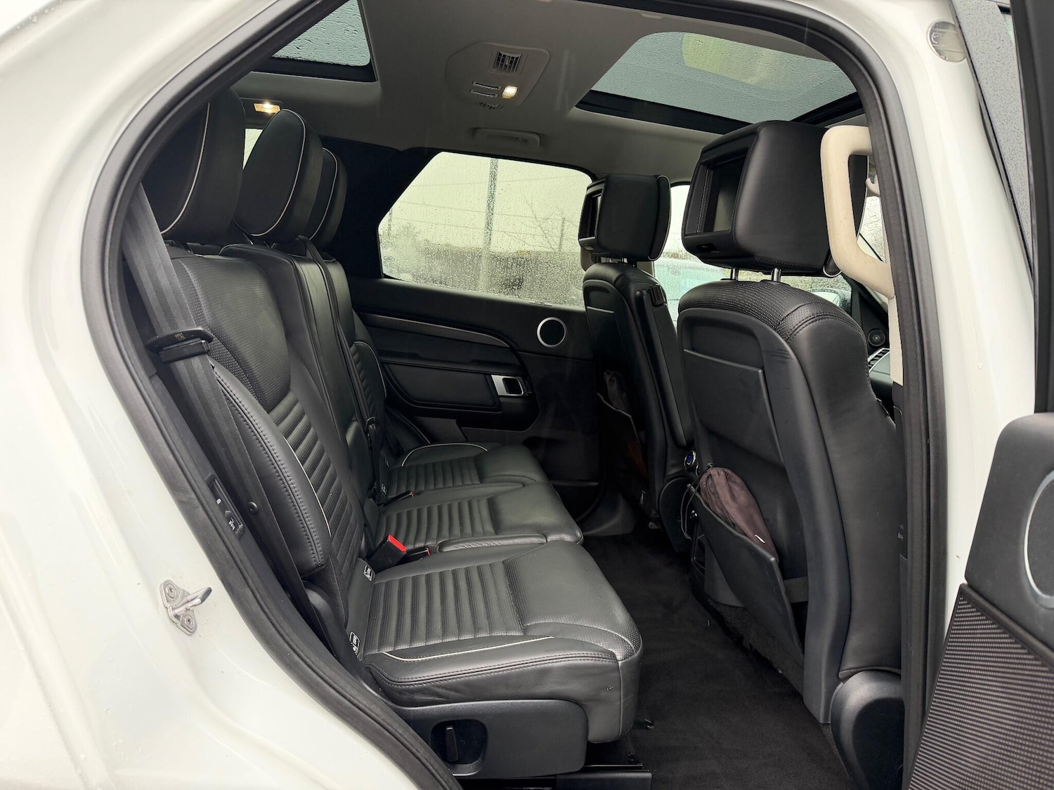 Used Land Rover Discovery 2017 for sale - 76850409: Photo 22