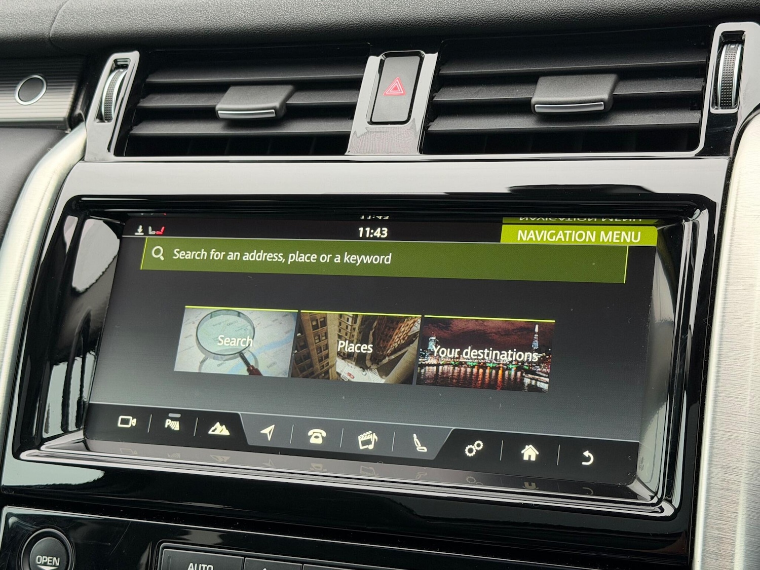 Used Land Rover Discovery 2017 for sale - 76850409: Photo 38