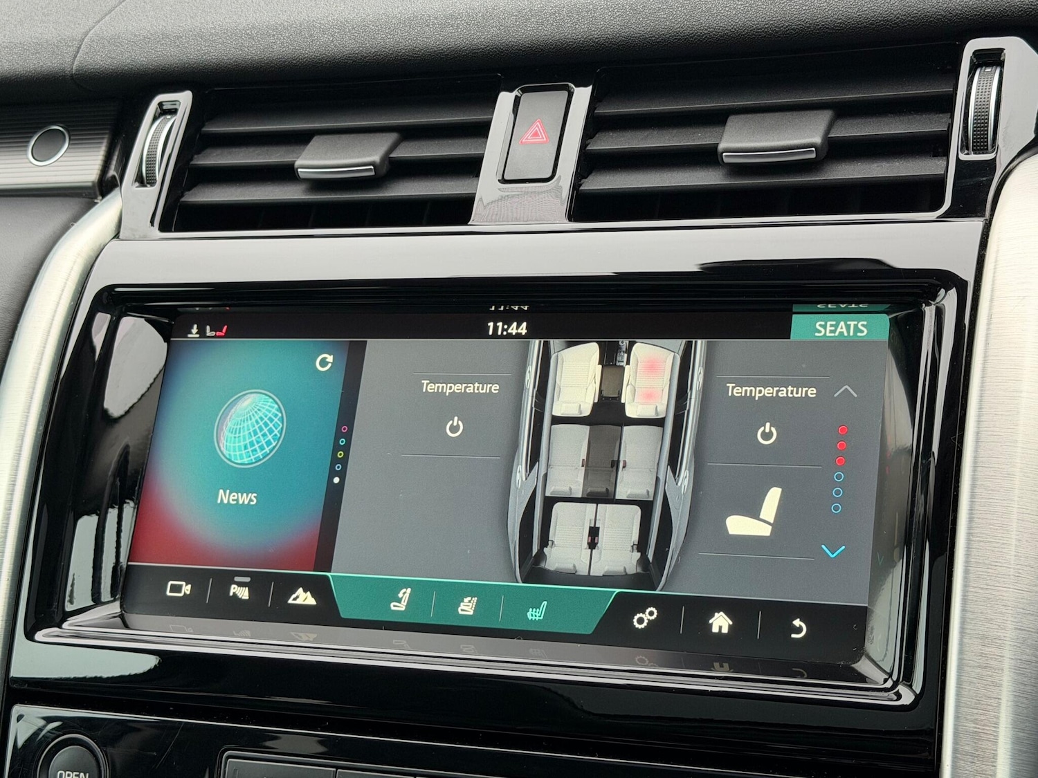 Used Land Rover Discovery 2017 for sale - 76850409: Photo 40