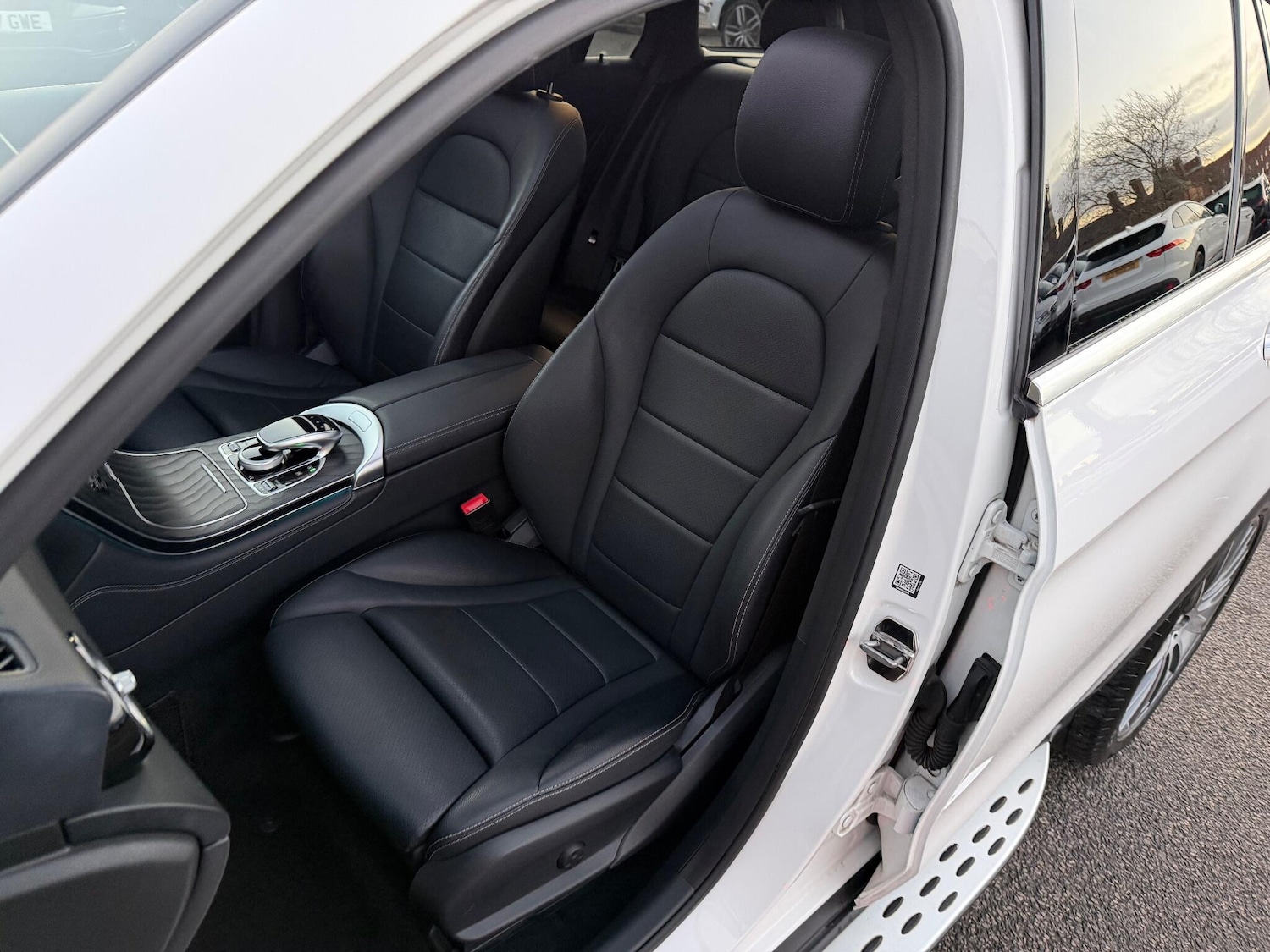 Used Mercedes-Benz GLC 2018 for sale - 76865324: Photo 19