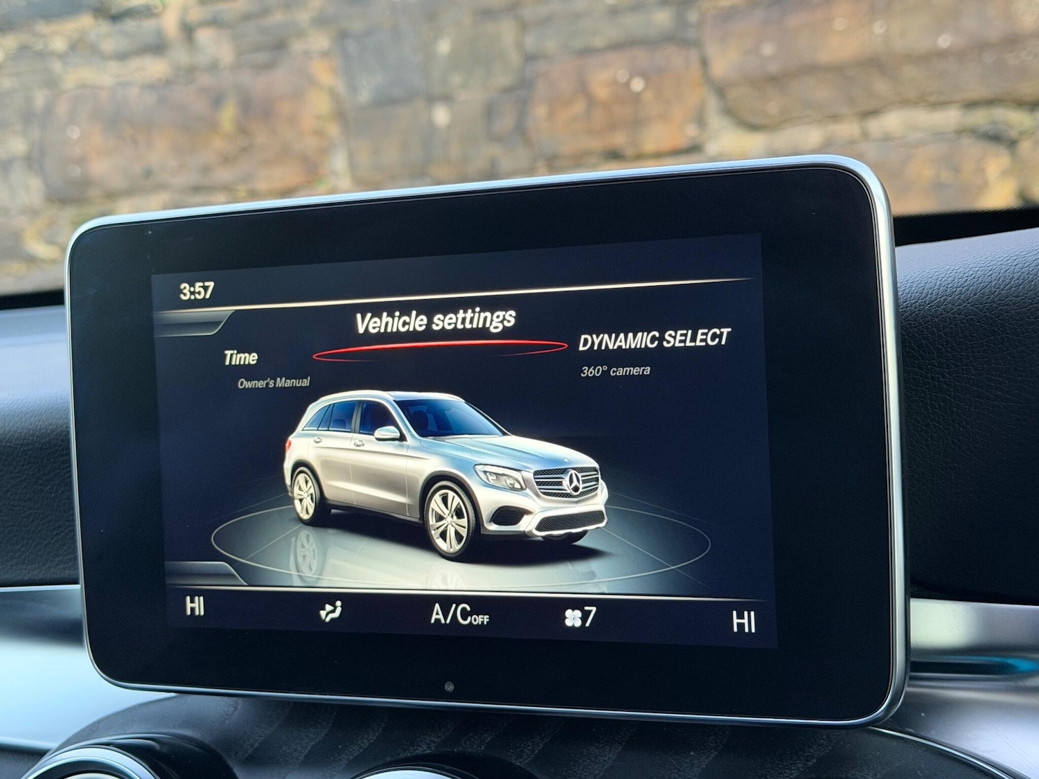 Used Mercedes-Benz GLC 2018 for sale - 76865324: Photo 32