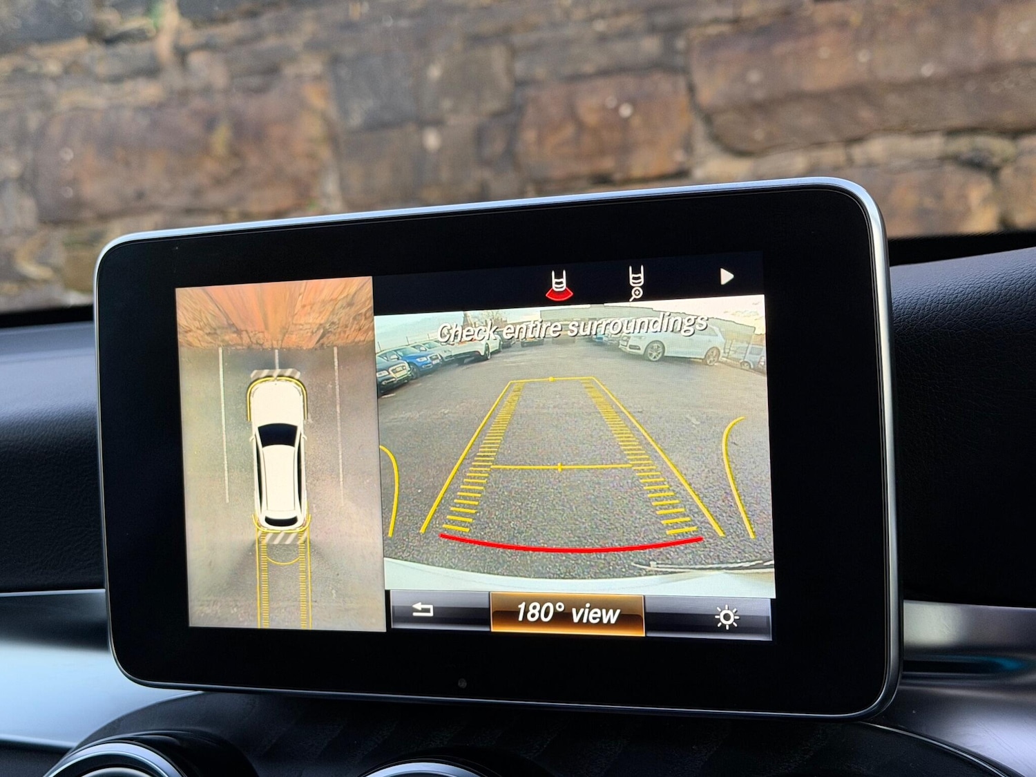 Used Mercedes-Benz GLC 2018 for sale - 76865324: Photo 33