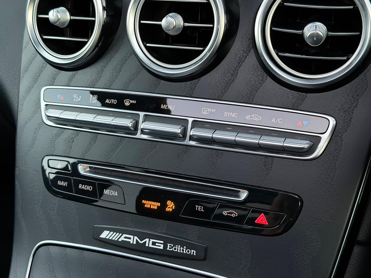 Used Mercedes-Benz GLC 2018 for sale - 76865324: Photo 38